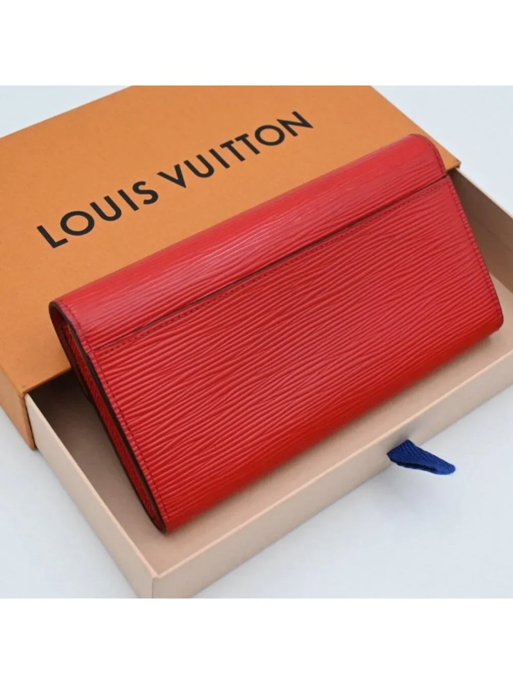 Louis Vuitton Epi Portefeuille Sarah Wallet